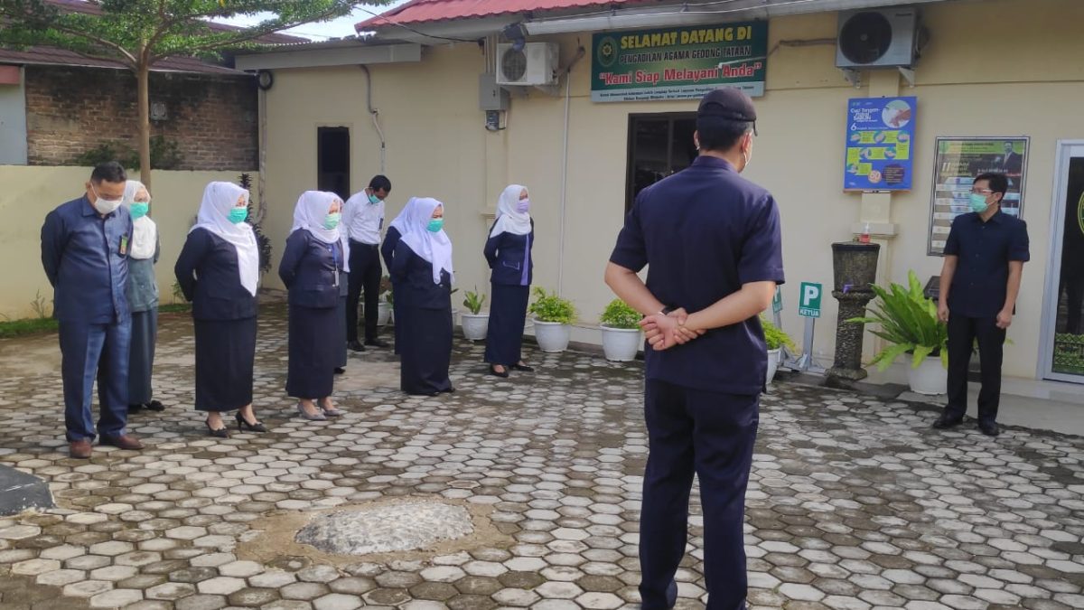 Apel Pagi di Awal Tahun 2021
