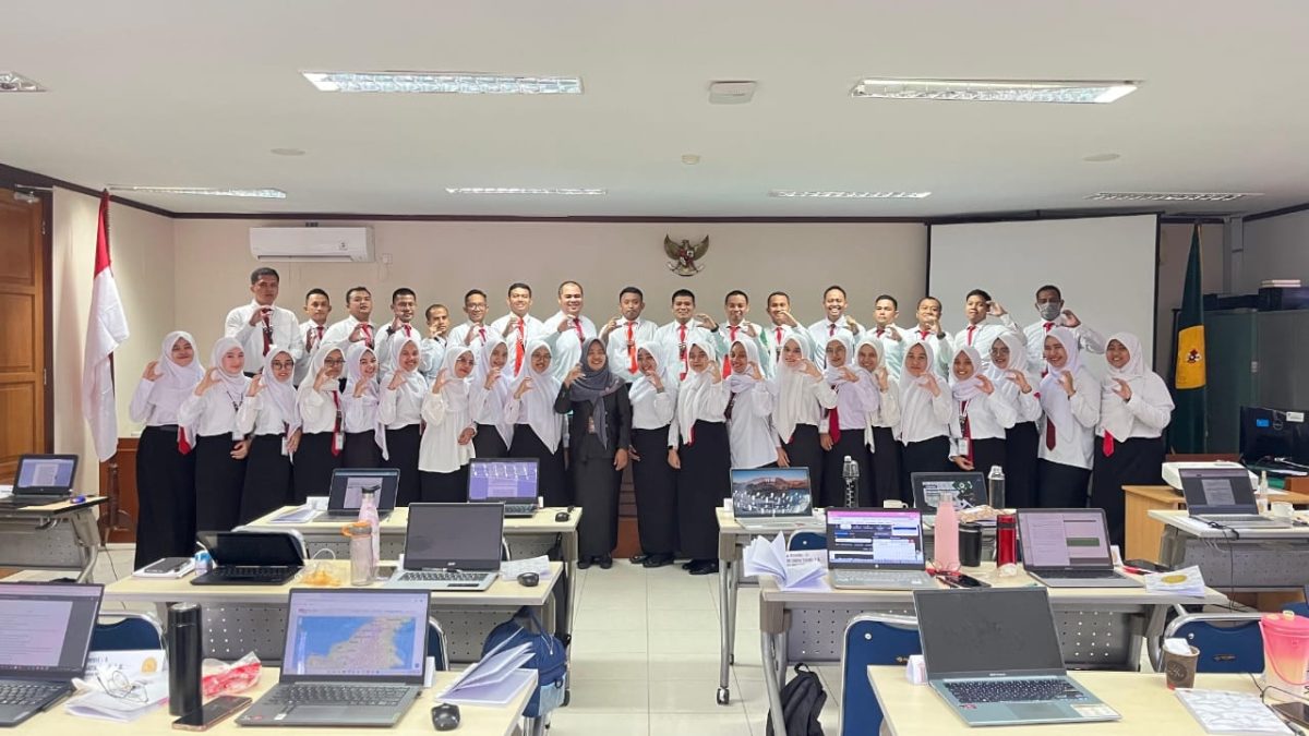 Ketua PA Gedong Tataan Kembali Mengajar  (PPCH) Terpadu Peradilan Agama Angkatan IV Gelombang 3