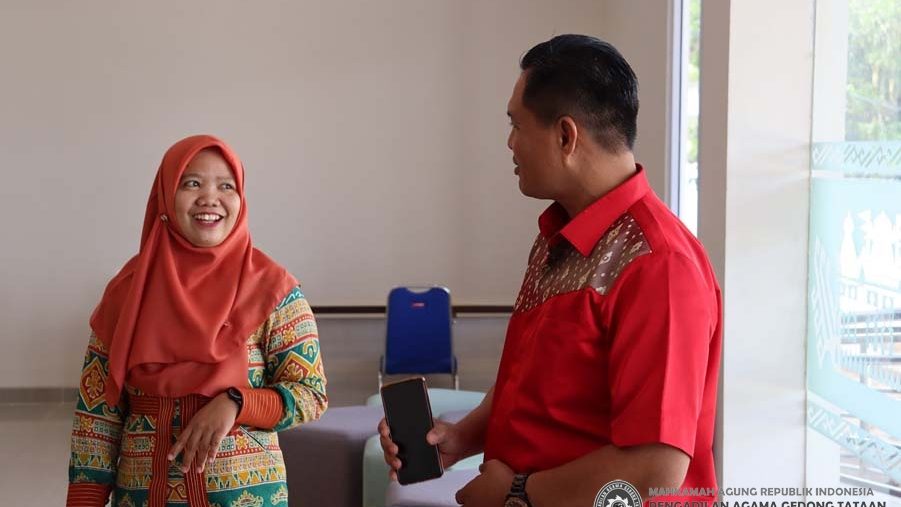 Ketua Pengadilan Agama Gedong Tataan Terima Kunjungan Anggota Komisi 3 DPRD di PTSP Pengadilan Agama Gedong Tataan