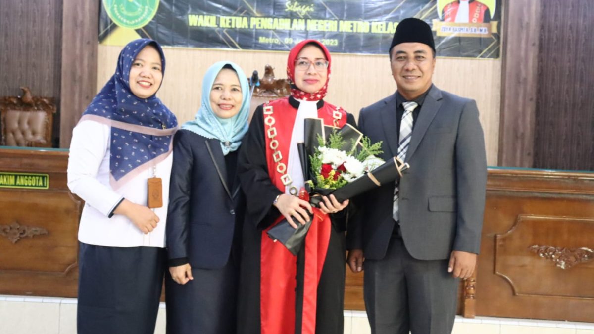 Ketua Pengadilan Agama Gedong Tataan Hadiri Pelantikan Dan Serah Terima Jabatan Wakil Ketua Pengadilan Negeri Metro Kelas I B