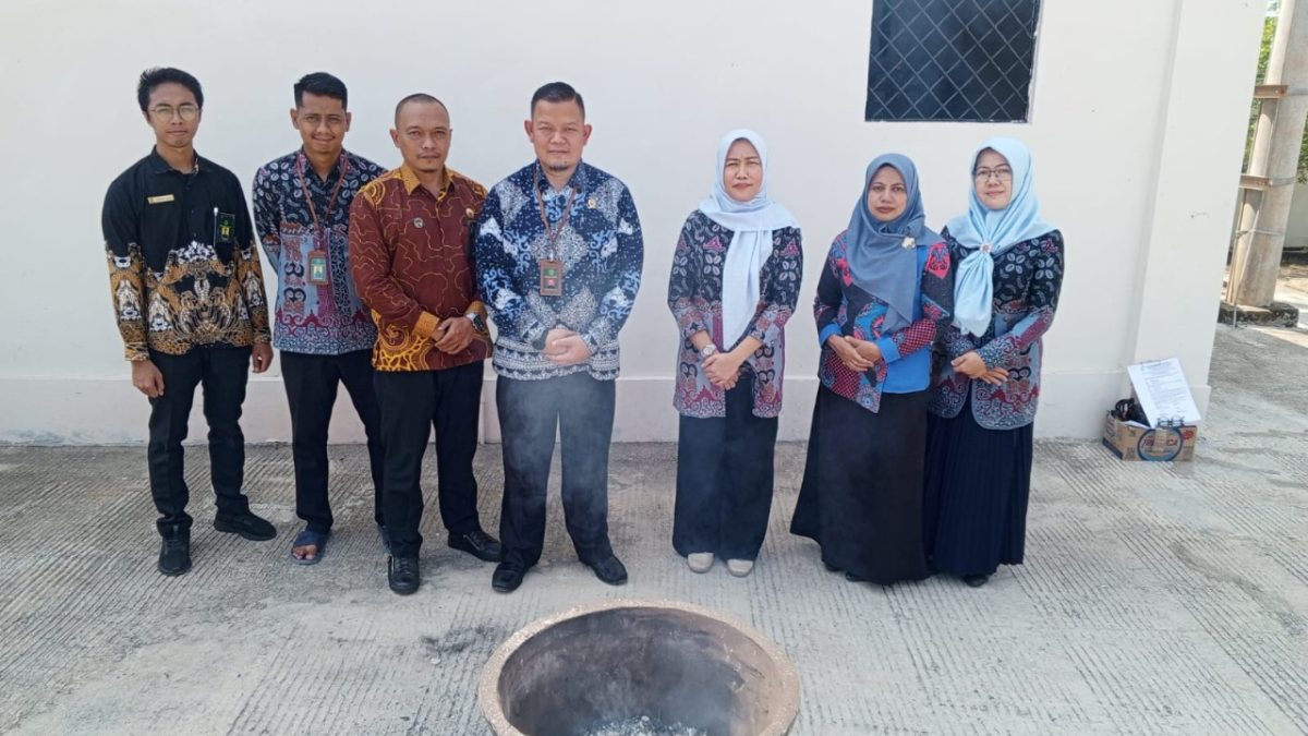 Tertib Arsip dan Jaga Kerahasiaan Data, PA Gedong Tataan Musnahkan Akta Cerai Lama